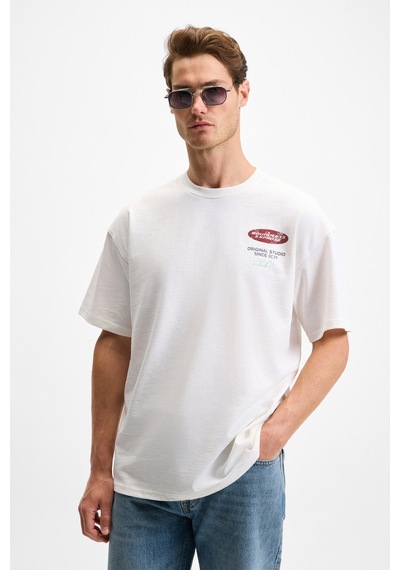 Grımelange ANGOLO Erkek Ön Baskı Ve Nakış Detaylı Bisiklet Yaka Oversize Kısa Kollu Beyaz T-Shirt Grımelange ANGOLO Erkek Ön Baskı Ve Nakış Detaylı Bisiklet Yaka Oversize Kısa Kollu Beyaz T-Shirt