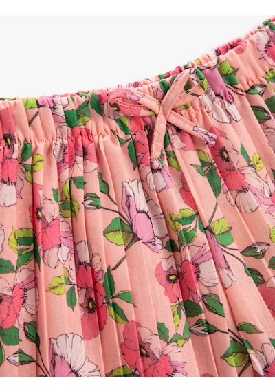 Koton Çiçekli Pileli Şort Fiyonk Detaylı Beli Lastikli Pembe Desenli 3skg40003ak 3SKG40003AK2D5 Pembe