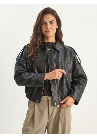 Onloox Kadın Siyah Siyah Suni Deri Kumaş Oversize Kesim Apolet Detaylı Cepli Bomber Ceket
