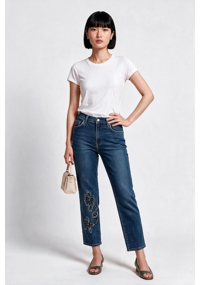 Seleste Kadın Yüksek Bel Nakış Detaylı Düz Paça Denim Jean Pantolon Lacivert