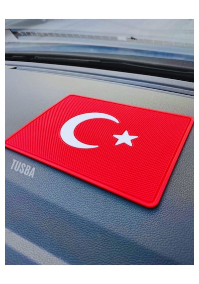 Türk Bayraklı Ayyıldız Desenli Torpido Üstü Koruyucu Pelüş Halı & Araç Oto Aksesuar Seti 1