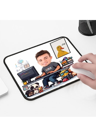 Kişiye Özel Karikatürlü Fotoğraflı 33x28 Cm Mousepad Kaymaz Taban Rahat Konforlu Mouse Pad