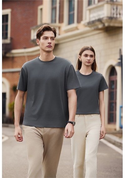 New Performance Premium Basic T-shirt %61,7 Pamuk %34,7 Polyester %3,6 Dut İpeği Demir Grisi