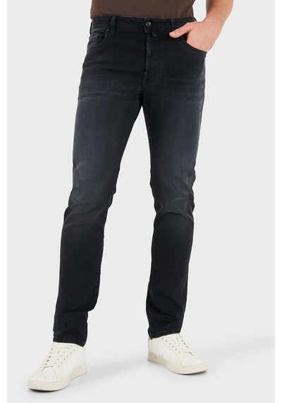 Jacob Cohen Pamuklu Slim Fit Normal Bel Dar Paça Jeans Erkek Kot Pantolon Jum Qe004 S3622 030s1 500d Siyah Jacob Cohen Pamuklu Slim Fit Normal Bel Dar Paça Jeans Erkek Kot Pantolon Jum Qe004 S3622 030s1 500d Siyah