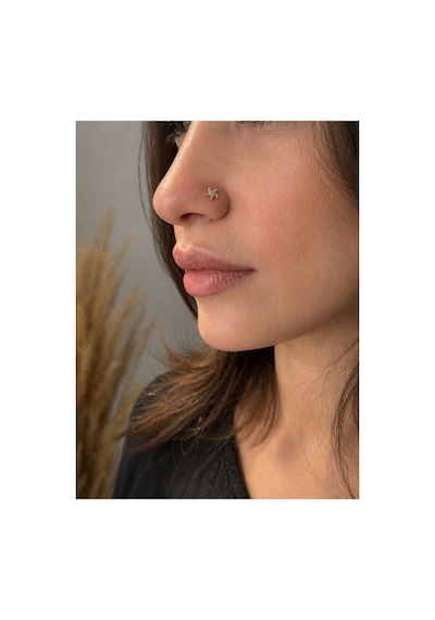 Altın Tektaş Deniz Yıldızı Figür Geçmeli Hızma Burun Piercing 14 Ayar