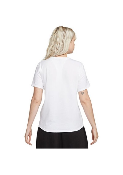 Nike Sportswear Club Essentials Kadın Günlük Tişört Dx7902-100 Beyaz Beyaz