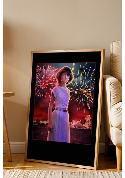 Stranger Things Nancy Wheeler Tasarım Çerçeveli Tablo - Retro Hawkins Yazı Sanatsal Duvar Dekoru Kayın