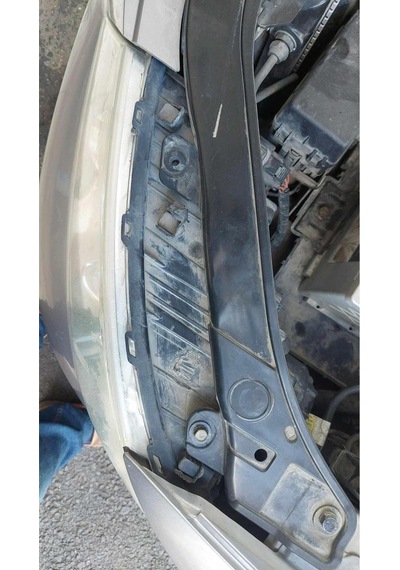 Hyundai Sonata Far Çıtası