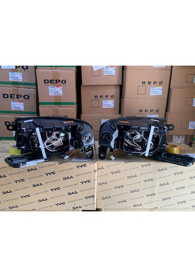 Audı A6 C6 Makyajlı 2009-2011 Arası Tyc Ledli D3s Xenon Sağ Ve Sol Far Takım 4f0941029cp / 4f0941030cp