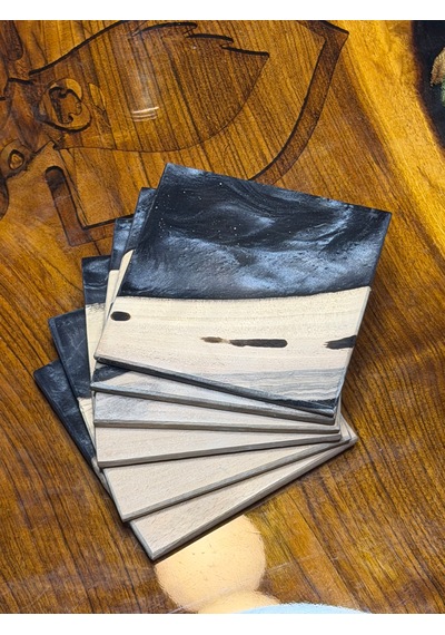 Ceviz & Siyah Epoksi Bardak Altlığı Seti 6 Lı, El Yapımı Ceviz Ahşap, 12x12 Cm, Modern & Şık Tasarım Siyah