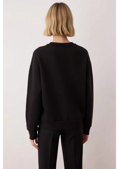 Benerly Kadın Bisiklet Yaka Düşük Kol Nakışlı Örme Sweatshirt Fonksiyonel siyah