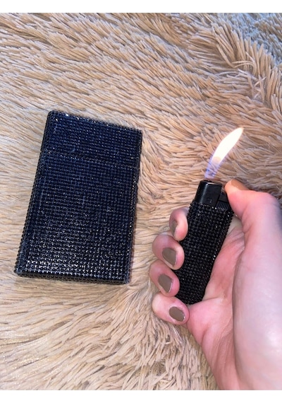 Nesgıft Siyah Swarovski Taşlı Touch Sigara Kutusu