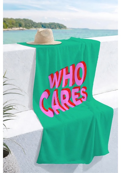 Who Cares Yazılı Modern Typografi Plaj Havlusu - Yeşil Pembe Pop Art Hızlı Kuruyan Mikrofiber Havlu Köpük Ada
