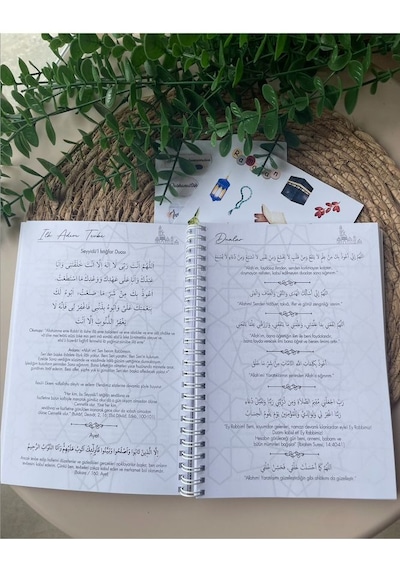 Ramazan Ajandası Zamansız-tarihsiz Ve İki Sayfa Etiket Krem