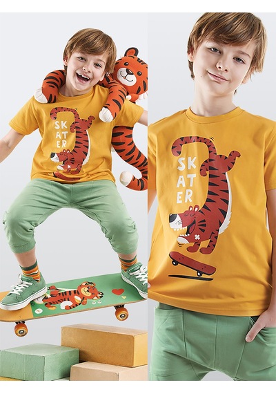 Skater Erkek Çocuk T-shirt Kapri Şort Takım