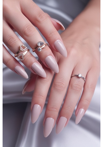 24 Adet Orta Uzun Badem Takma Tırnak 814 814-3