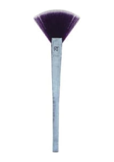 Real Techniques Brush Crush Aydınlatıcı Fan Fırça 304