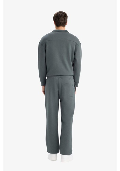 Defacto Wide Leg Beli Bağcıklı Geniş Paça Eşofman Altı E9432ax25augn498 Yeşil Defacto Wide Leg Beli Bağcıklı Geniş Paça Eşofman Altı E9432ax25augn498 Yeşil
