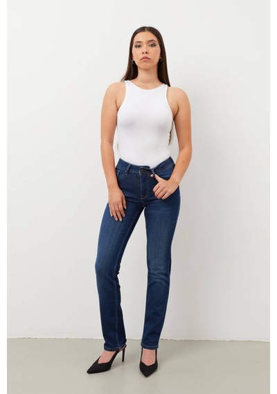Kadın Likralı Straight Fit Jean Pantolon 001