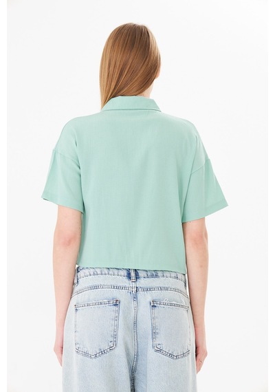 Sortie Collection Polo Yaka Yazı Baskılı Cep Detaylı Crop Bluz Mint MİNT