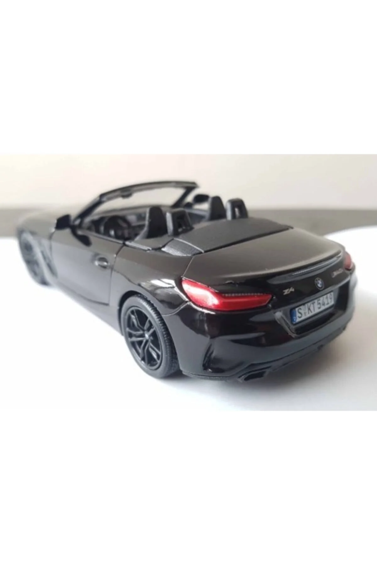 Orijinal 12.5 Cm Bmw Z4 M40i Cabriolet Üstü Açık Model Araç Oyuncak Araba Siyah
