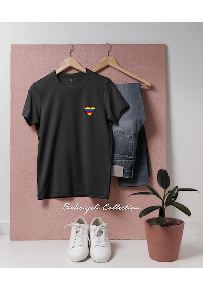 Oversize Gökkuşağı Kalp Lgbt Tasarımlı Unisex T-shirt Siyah