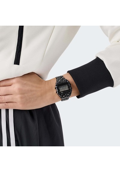 Adidas Adaost26032 Kol Saati Çok Renkli
