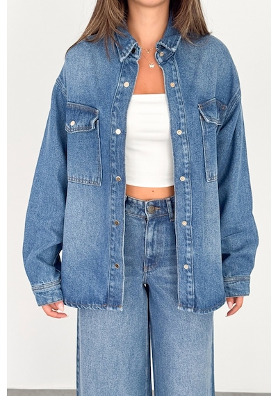 Kadın Açık Mavi Jean Denim Oversize Kalıp %100 Tencel Dökümlü Cepli Düğmeli Kot Gömlek Sofia-6002 Açik Mavi Kadın Açık Mavi Jean Denim Oversize Kalıp %100 Tencel Dökümlü Cepli Düğmeli Kot Gömlek Sofia-6002 Açik Mavi