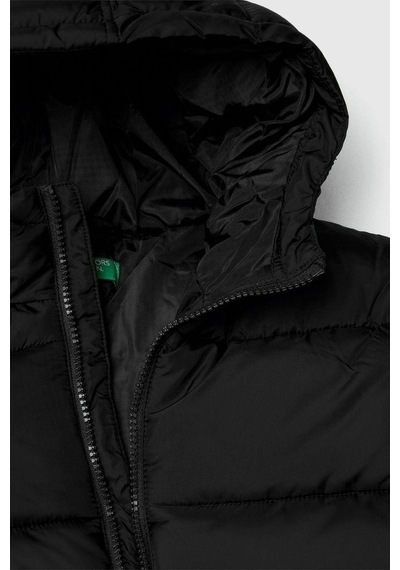 United Colors Of Benetton Erkek Çocuk 2wu0cn06n-25k Mont Siyah-2139 Siyah