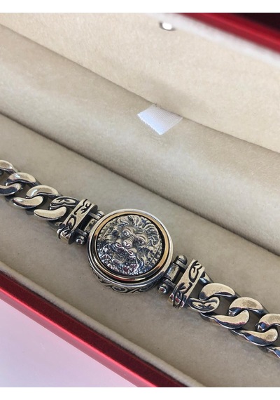 Aslan Model Ortası Dönen Gurmet Zincirli 925 Gümüş Işıklı Kutuda Sevgiliye Eşe Bileklik