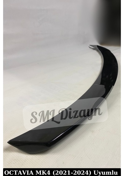 Skoda Octavia 2020+ Spoiler Parlak Siyah Spoyler Rüzgarlık