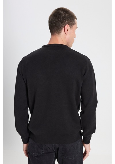 Wrangler Regular Fit Normal Kesim Bisiklet Yaka Siyah Triko Kazak W242724001 Siyah