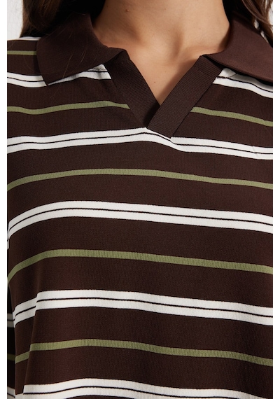 Tudors Kadın Standart Fit Normal Kesim Kısa Kollu Çizgili Kahverengi V Polo Yaka Tişört-50858