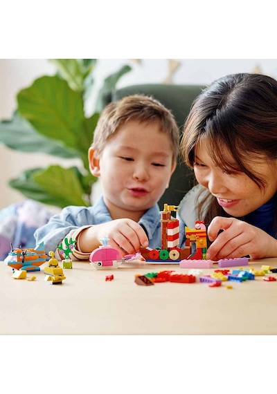 LEGO® Classic 11018 Yaratıcı Okyanus Eğlencesi 333 Parça