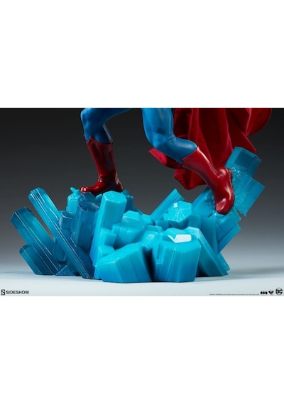 Sideshow Collectibles Batman Vs. Superman Diorama