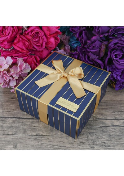 Mühürlü Kur'an-ı Kerim Çanta Boy 12x16 Cm & Erkek Esans & Erkek Tesbih 33'lü & Takke & Kitap Ayracı & Seccade