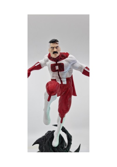 Omni-man Omni Man İnvincible 18 Cm Figür