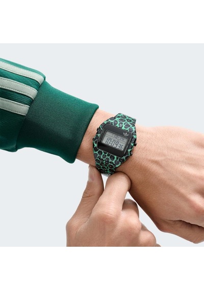 Adidas Adaost26031 Kol Saati Çok Renkli