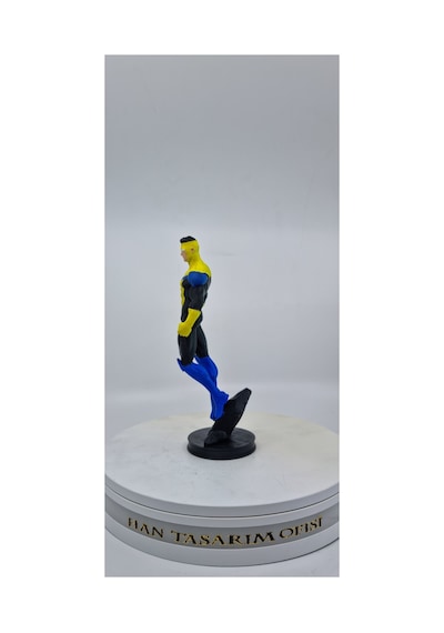 İnvincible 20 Cm Figür