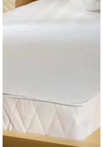 Altın Karma Pamuk Sıvı Geçirmez Bebek Alezi 70x110 Cm Beyaz