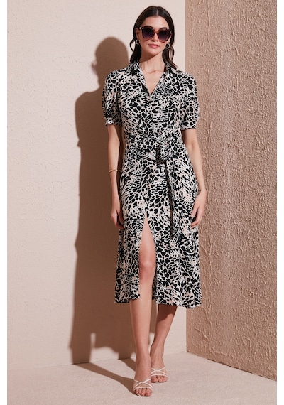 Lela Desenli Relaxed Fit Balon Kol Yırtmaçlı Kemerli Midi Boy Bayan Elbise 67810558 Leopar