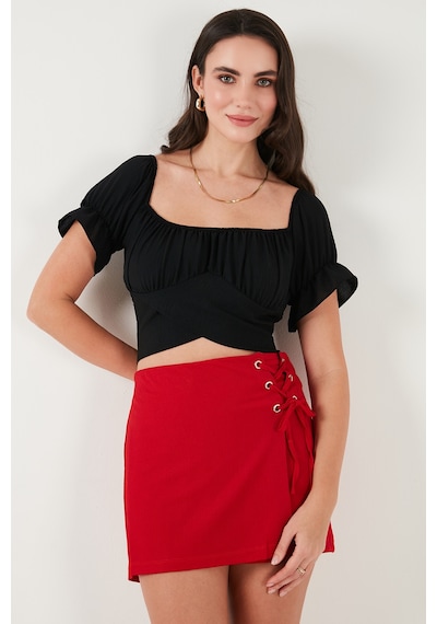 Lela Regular Fit Madonna Yaka Bağlama Detaylı Crop Bayan Bluz 6527017 Siyah