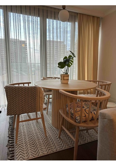 Woodywood 120 CM Geniş Sütun Ayak Çam Kaplama Yuvarlak Yemek Masası