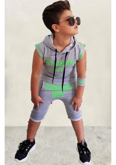 Riccotarz Erkek Çocuk Fashıon Boy Yazı Baskılı Kapişonlu Kolsuz Sweatshirt Gri Şortlu Takım 001 Riccotarz Erkek Çocuk Fashıon Boy Yazı Baskılı Kapişonlu Kolsuz Sweatshirt Gri Şortlu Takım 001