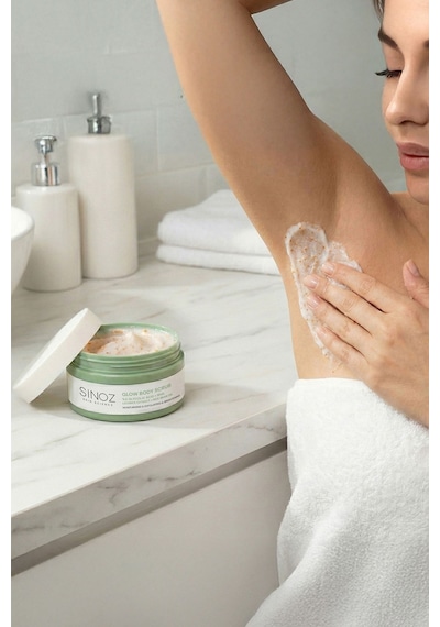 Sinoz Nemlendirici Arındırıcı ve Aydınlatıcı Glow Vücut Peelingi %5 Glikolik Asit 200 G