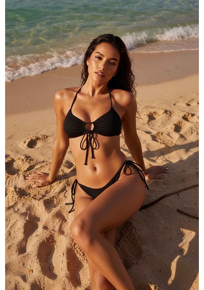 Angelsin Rib Dokulu Ön Ve Yan Bağcık Detaylı İpli Brezilya Bikini Takımı Siyah