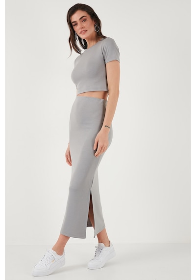 Lela Slim Fit Yırtmaç Detaylı Uzun Etekli Crop Bayan Takım 5866148 Gri