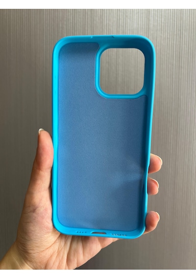 Apple Uyumlu iPhone  16 Pro Logolu İçi Kadife Silikon Lansman Kılıf
