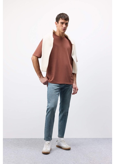 DeFacto Oversize Geniş Kalıp Ütü Gerektirmeyen Bisiklet Yaka Kısa Kollu Basic Düz Ağır Kumaş Tişört X3926AZ25SPBN326 DeFacto Oversize Geniş Kalıp Ütü Gerektirmeyen Bisiklet Yaka Kısa Kollu Basic Düz Ağır Kumaş Tişört X3926AZ25SPBN326