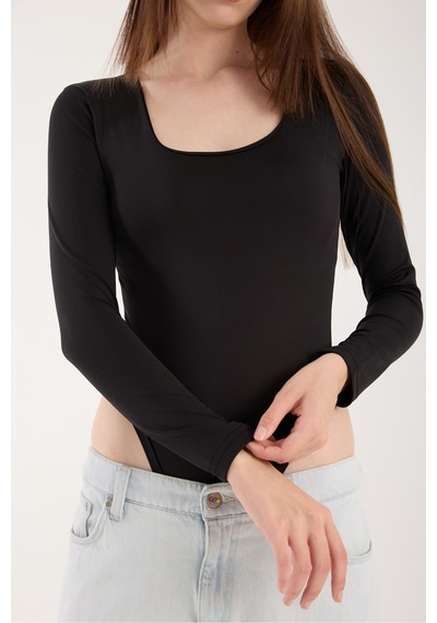 Gugus Kadın Kare Yaka Uzun Kollu Çıtçıtlı/zıbın Body Siyah